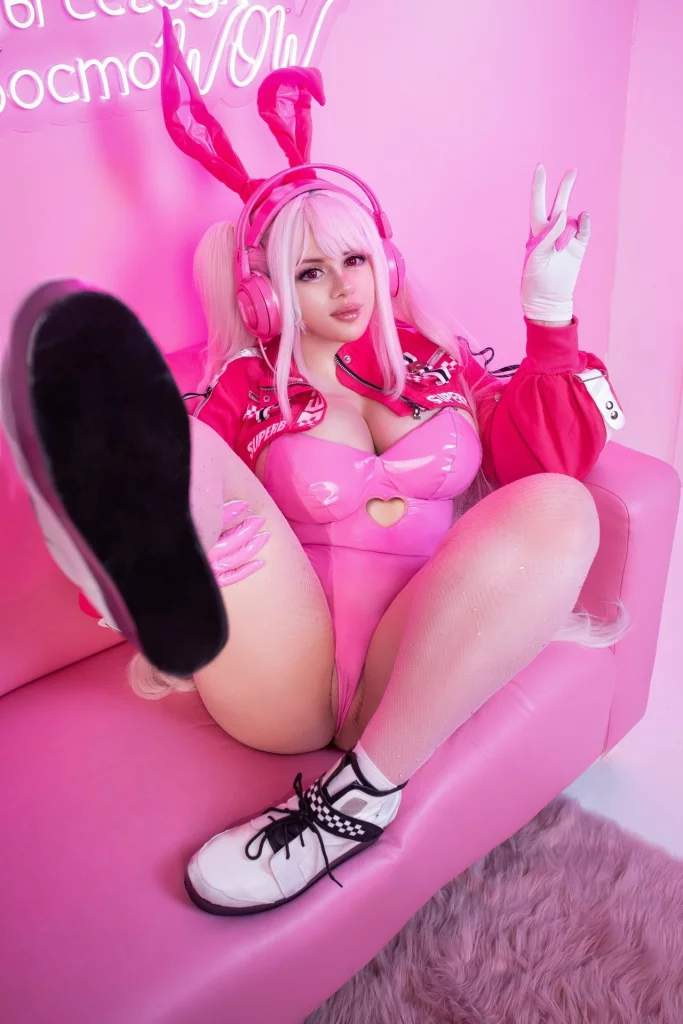 Косплей Alice из Nikke Goddess of Victory от Alice cosplay