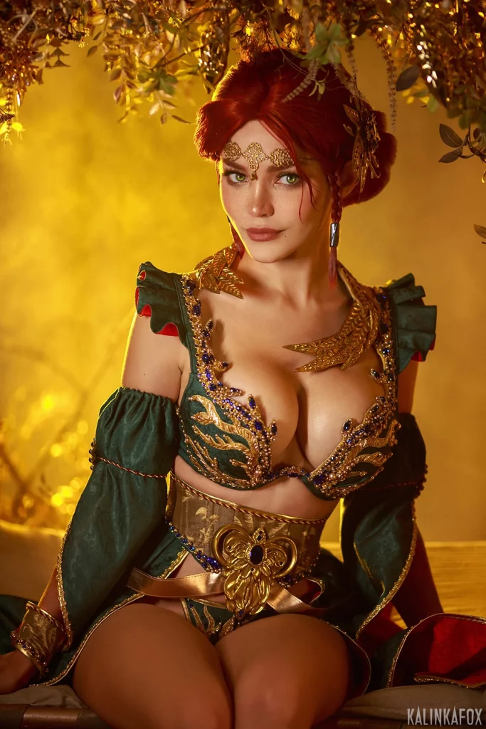 Косплей Triss Merigold в интересном белье из серии The Witcher от Kalinka Fox