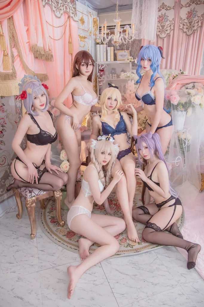 Косплейный капустник Noelle, Amber, Ganyu, Barbara, Keqing и Jean в белье из Genshin Impact