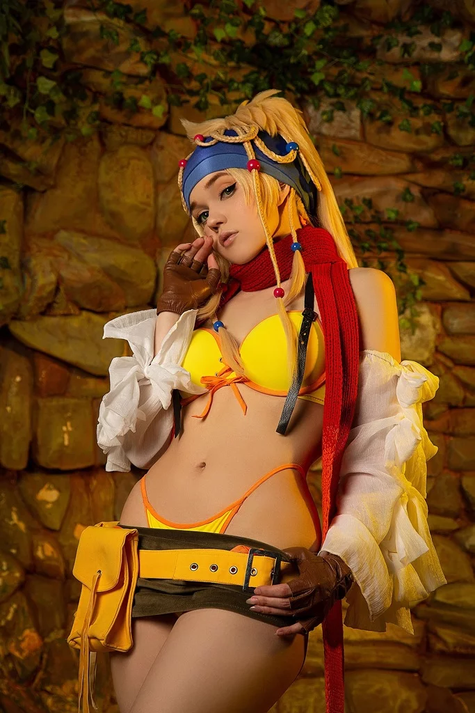 Возбуждающий косплей весёлой и позитивной Rikku из Final Fantasy X от Ariadna Lobe 2
