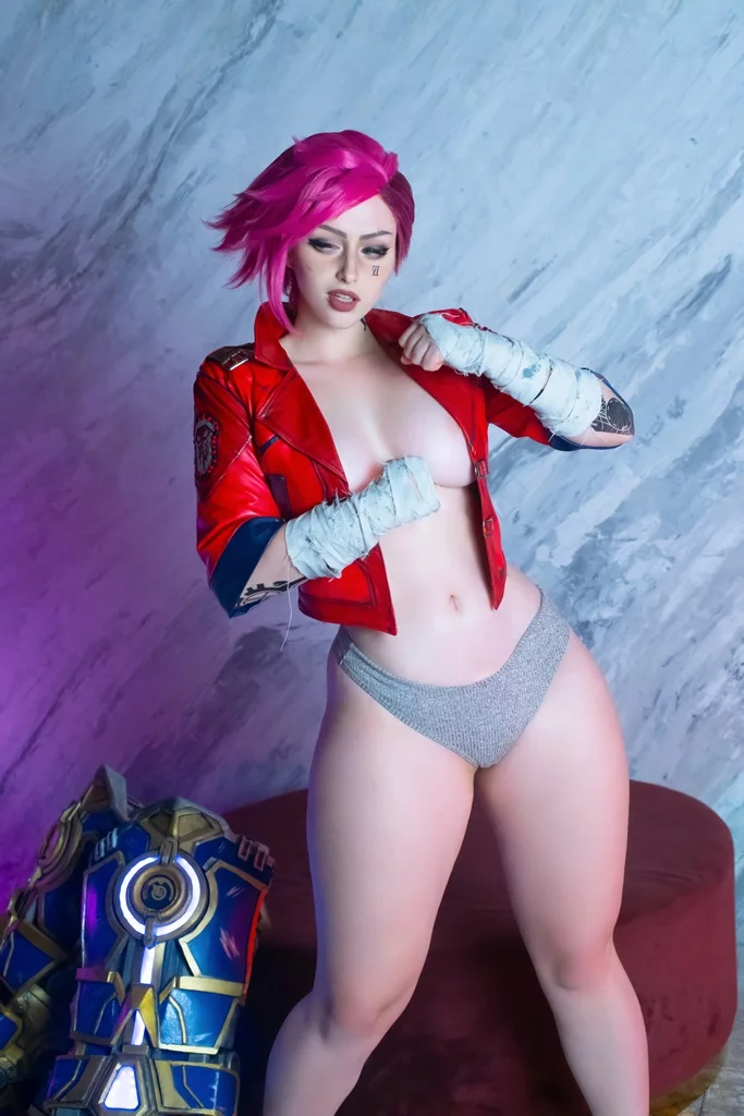 Косплей Vi из Arcane и League Of Legends от Lady Melamori 5