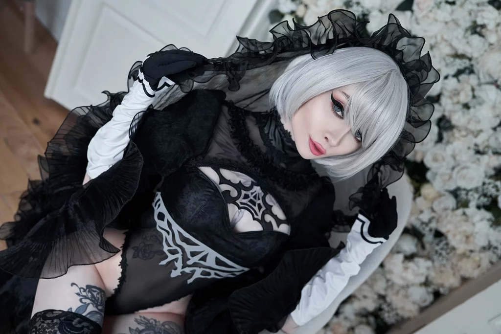 Косплей 2B Bride из NieR Automata от Zirael Rem