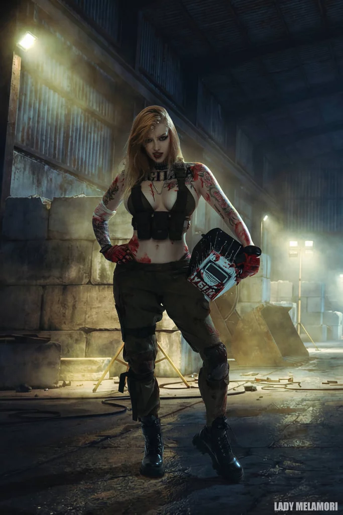Косплей фем версии Tagilla из Escape from Tarkov от Lady Melamori