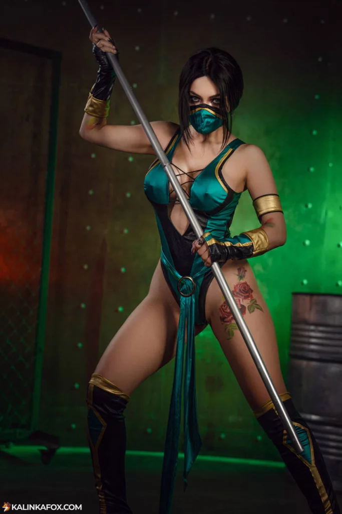Косплей Mileena и Jade из Mortal Kombat от Lera Himera и Kalinka Fox