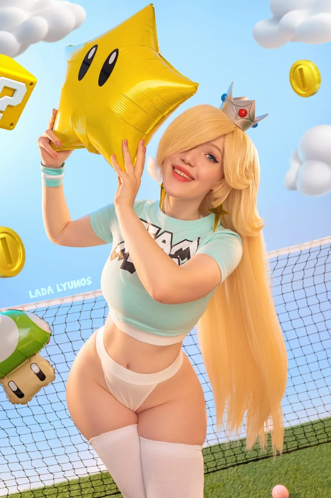 Косплей принцесс Rosalina и Peach из Mario от Lada Lyumos и Aava Hime
