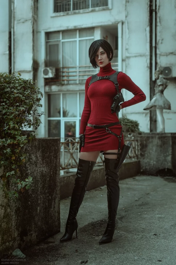 Косплей Ada Wong из Resident Evil 4 Remake от Ksana Syn