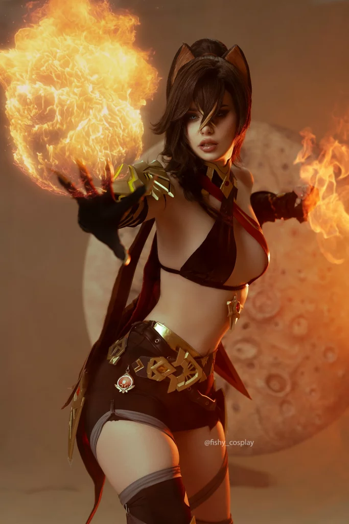 Косплей Dehya из Genshin Impact от Fishy Cosplay