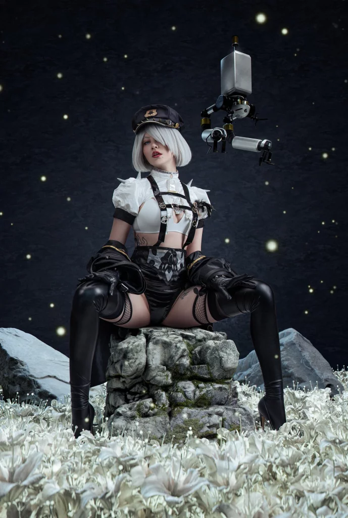 Косплей 2B Officer из NieR: Automata от LISYAN FOX