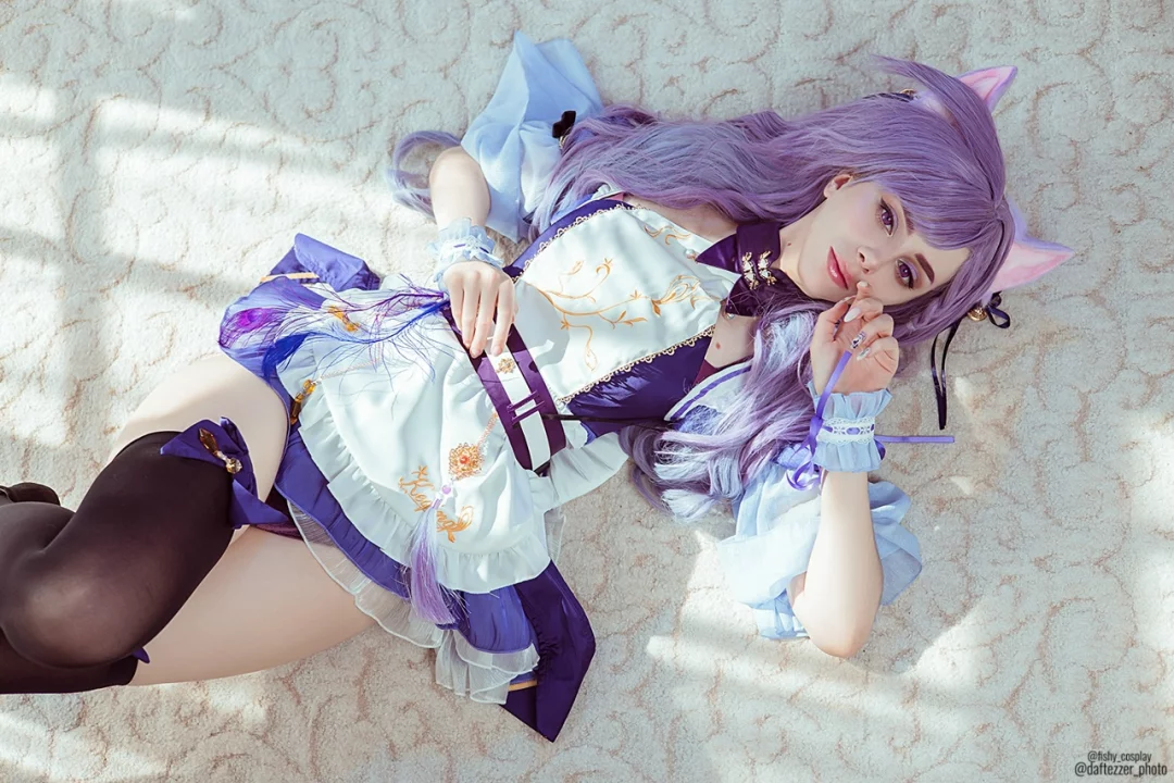 Косплей Keqing из Genshin Impact от Fishy Cosplay